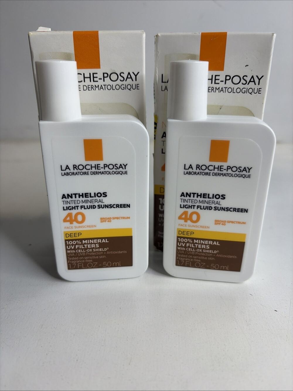 2 La Roche-Posay Anthelios Tinted SPF 40 Face Sunscreen Medium 1.7oz EXP:12/2025